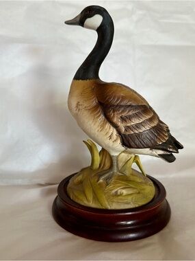 Canada Goose Andrea By Sadek Figurine with Wooden Stand
